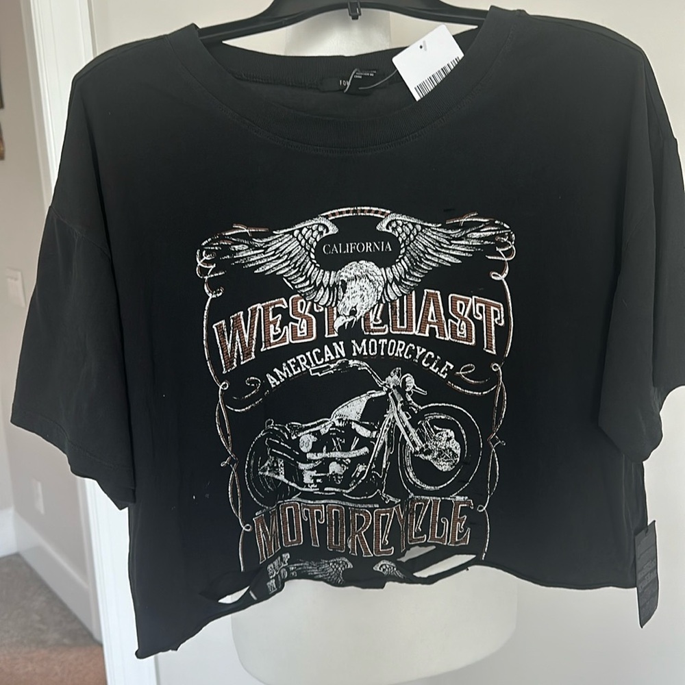 Woman’s Graphic tee- distressed